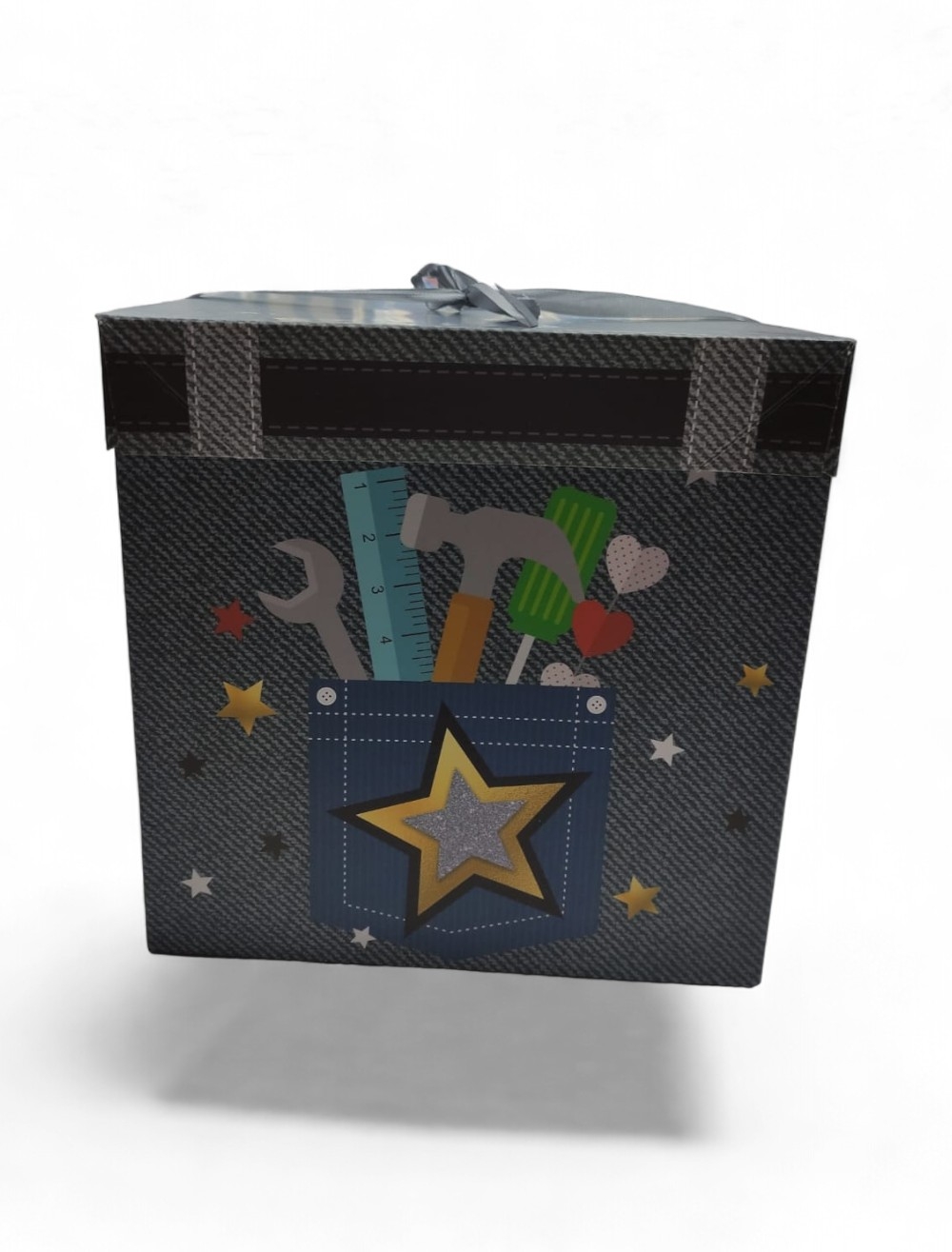 CAJA REGALO MEDIANA DE 21 X 22 CM UNIUMPA